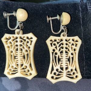 Vintage Chinese Art Deco Sterling Screw Back Earrings -1930’s